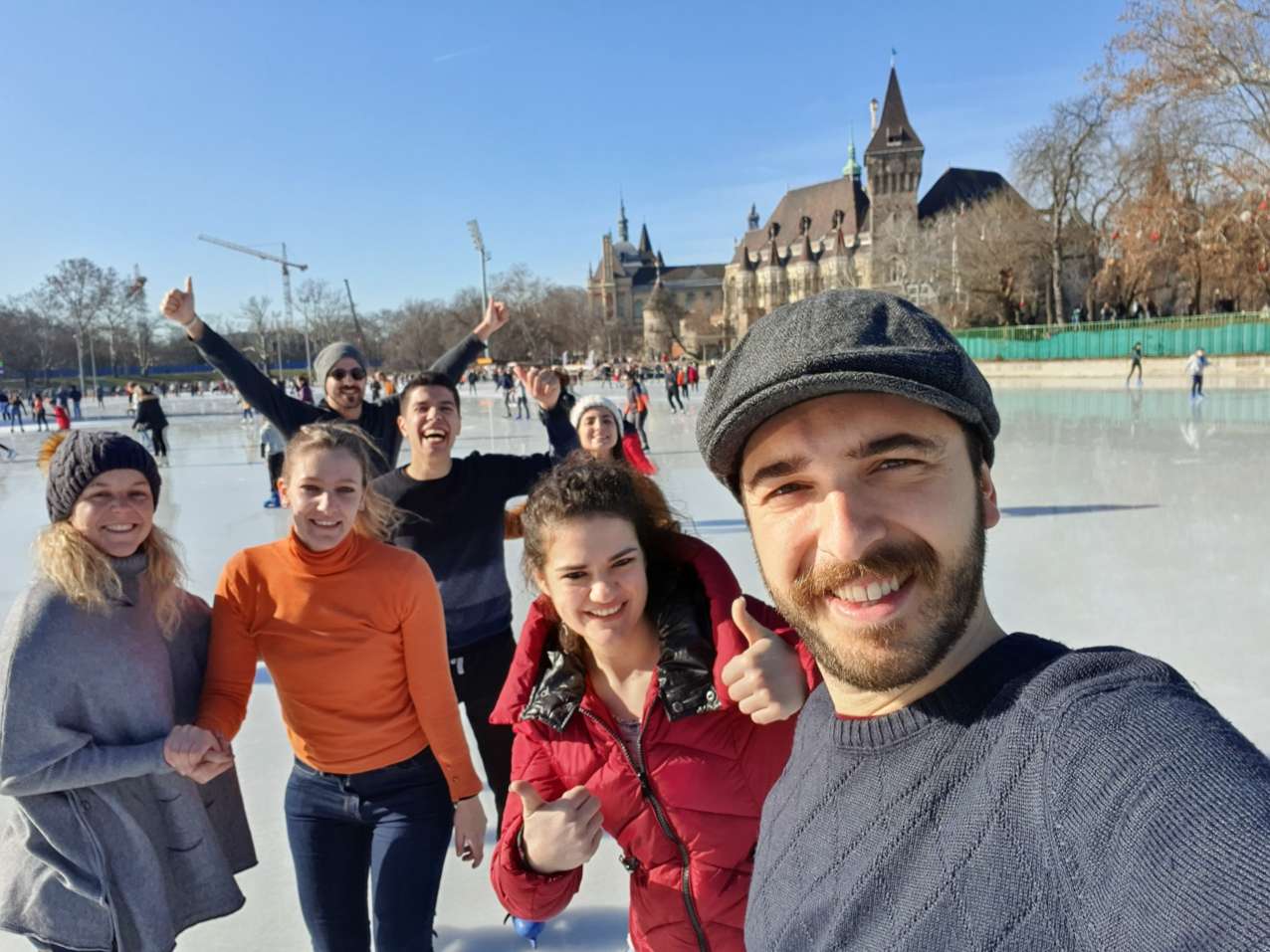 patinar-gelo-budapeste patinar-gelo-budapeste