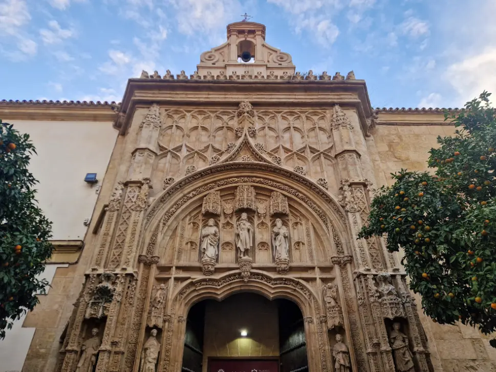 Detalhes da fachada da Mesquita-Catedral de Córdova